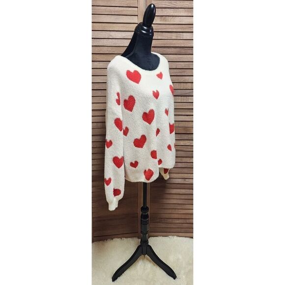 Fuzzy Heart Dropped Shoulder XL Sweatshirt Super Soft Long-Sleeve White & Red - Picture 6 of 7